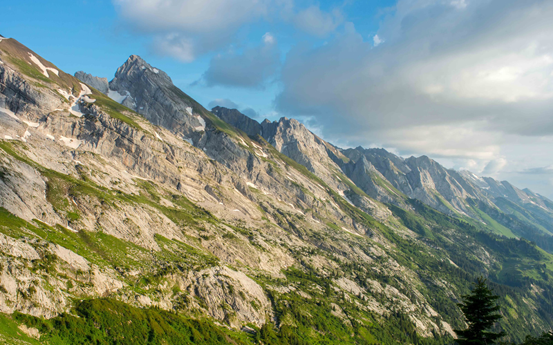 Aravis Mountains